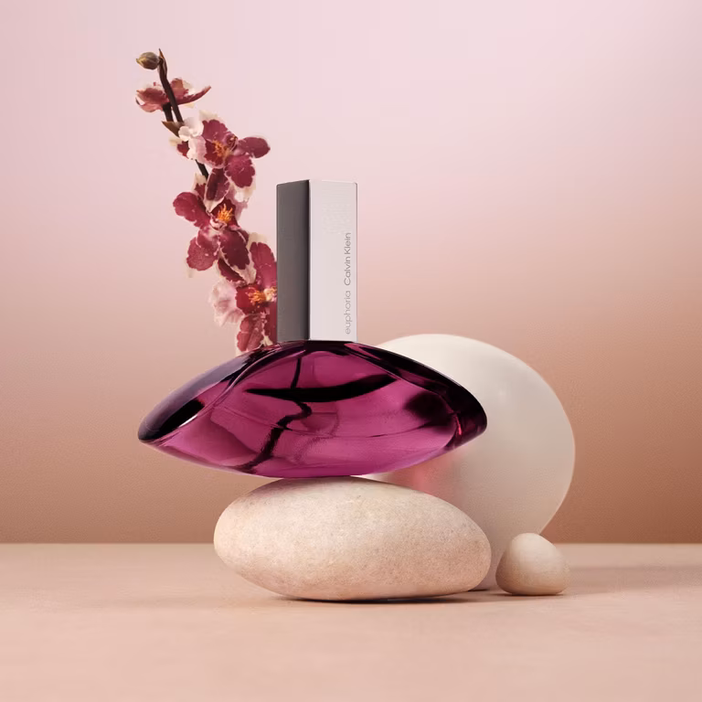 AMAZON: CALVIN KLEIN, Fragancia para Mujer, Euphoria for Women Eau de Parfum, Aroma Sensual, Floral, Frutal y Amaderado, 100 ML