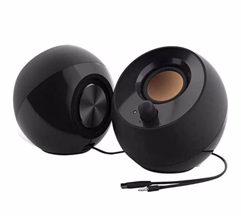 Amazon: Creative Pebble Modern 2.0 Sistema de Altavoces de Escritorio Alimentado por USB, Negro y Blanco