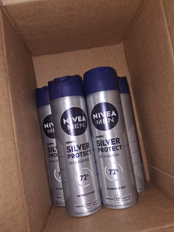 Amazon: NIVEA MEN Desodorante Antibacterial Iones $26.97 - 64%
