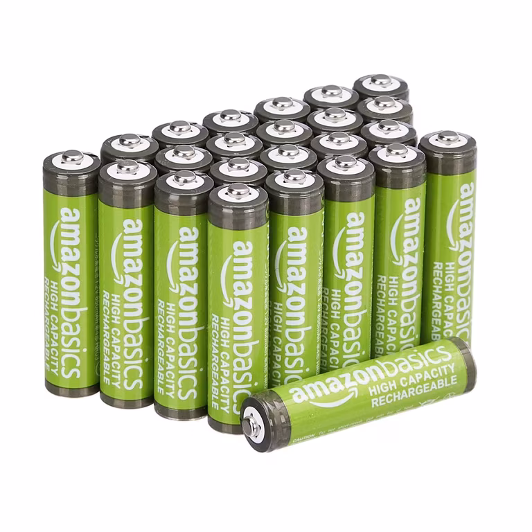 Amazon: 24 pilas AAA recargables Amazon Basics, 850 mAh