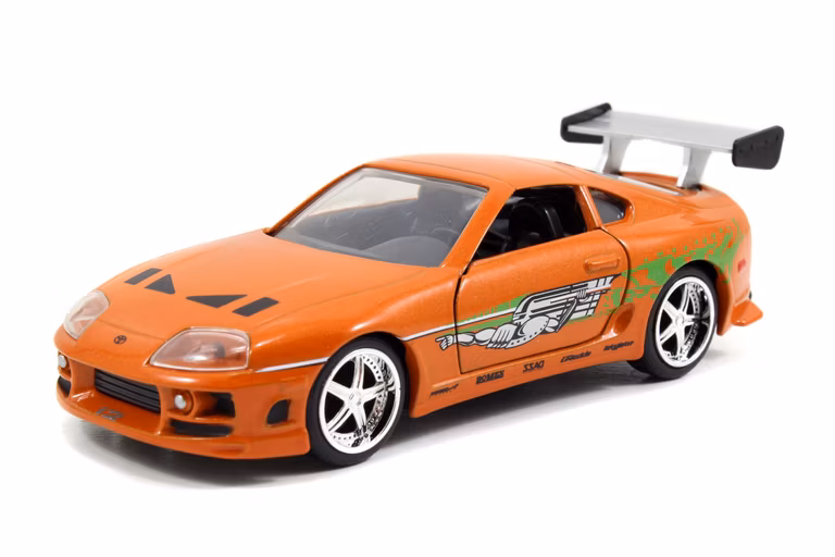 Amazon: Toyota Supra de Brian Jada 1:32 1995