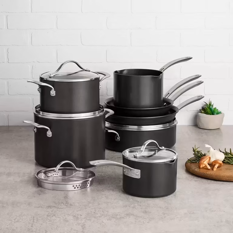 Costco, Kirkland Signature Batería de Cocina de Aluminio Anodizado Resistente 12 piezas